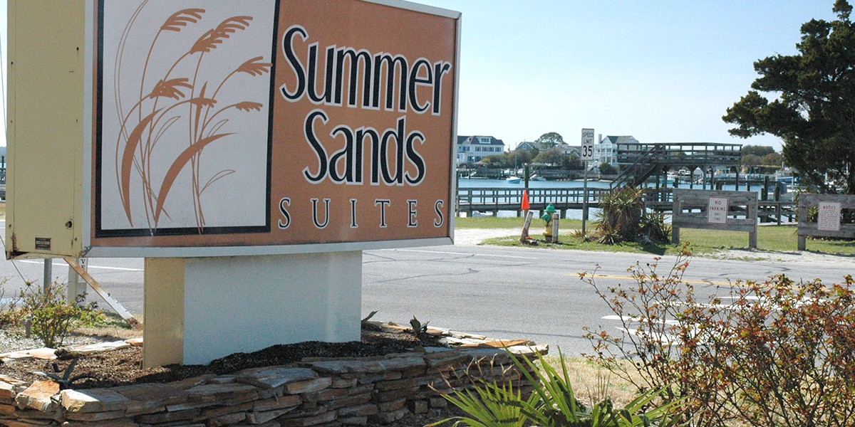 Summer-Sands-Sign
